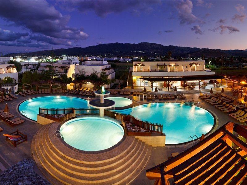 Gaia Village Отель 3*